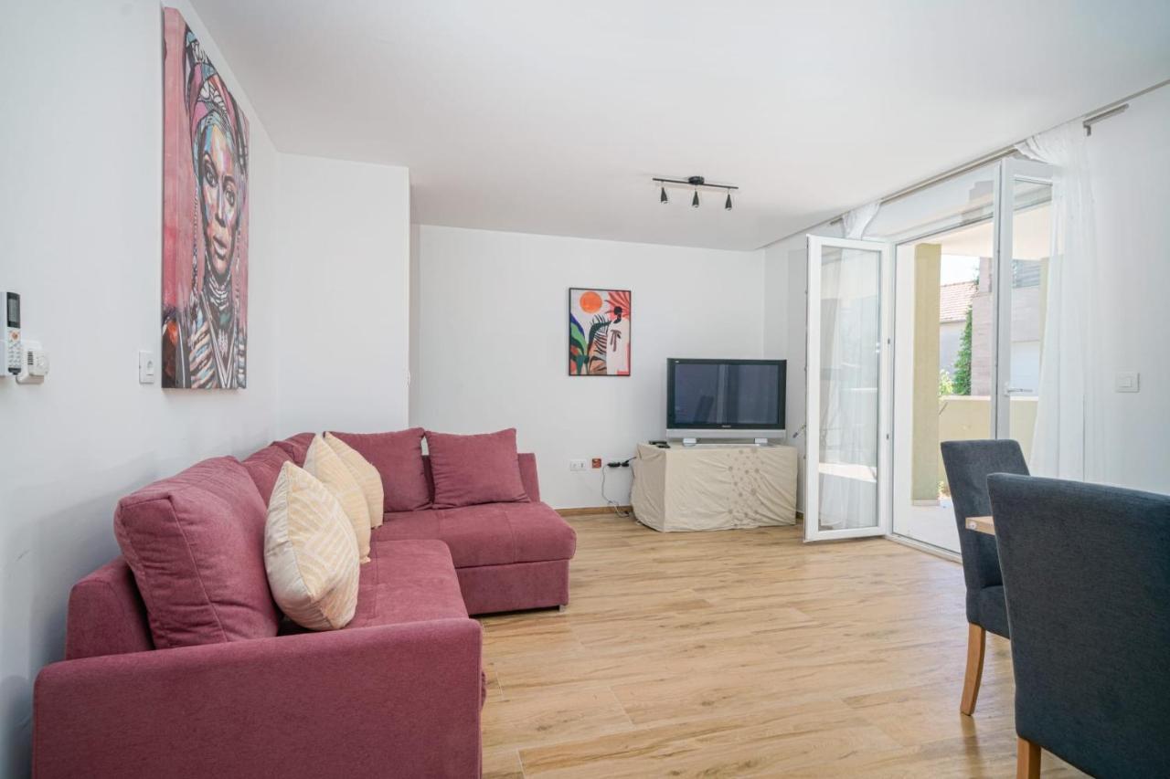 Pina Tourist Apartments 보디체 외부 사진